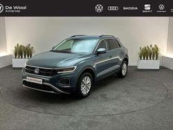 Petroleum blue Gebruikt 2023 VW T-Roc Life SUV | € 24.900 (Eerlijke prijs)