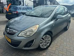 Grijs Gebruikt 2011 Opel Corsa Hatchback | € 1.799 (Eerlijke prijs)