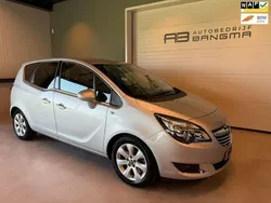 Grijs Gebruikt 2016 Opel Meriva MPV | € 13.950 (Eerlijke prijs)