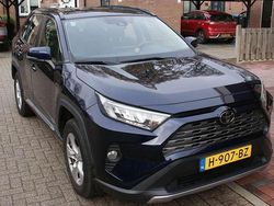 Blauw Gebruikt 2020 Toyota RAV4 Active SUV | € 25.900 (Eerlijke prijs)