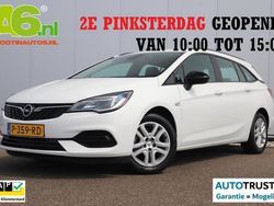 Summit white Gebruikt 2022 Opel Astra Edition Stationwagen | € 13.999 (Super prijs)