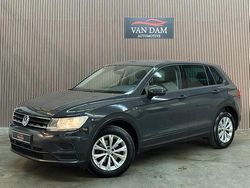 Grijs Gebruikt 2019 VW Tiguan Comfortline SUV | € 20.900 (Super prijs)
