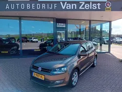 Bruin Gebruikt 2013 VW Polo Comfortline Hatchback | € 7.950 (Goede deal)