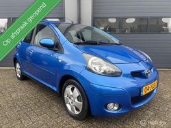 Blauw Gebruikt 2009 Toyota Aygo Hatchback | € 2.950 (Eerlijke prijs)