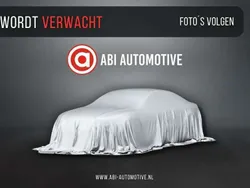 Grijs Gebruikt 2023 Porsche Panamera Platinum Edition Sedan | € 70.945 (Super prijs)
