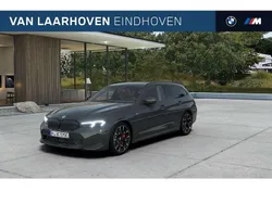 Grijs Nieuw 2025 BMW 330e Comfort Edition Stationwagen | € 78.895 (Duur)