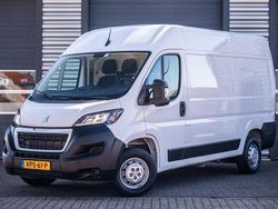 Wit Gebruikt 2022 Peugeot Boxer Premium Van | € 17.990 (Eerlijke prijs)