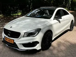 Wit Gebruikt 2015 Mercedes CLA200 AMG line Sedan | € 22.350 (Iets duurder)