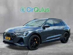 Grijs, metallic lak Gebruikt 2020 Audi e-tron Advanced SUV | € 40.880 (Duur)