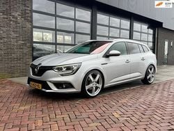 Grijs Gebruikt 2017 Renault Mégane GT Line GT-Line Stationwagen | € 10.975 (Goede deal)