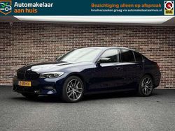 Blauw Gebruikt 2020 BMW 330e Executive Sedan | € 29.500 (Eerlijke prijs)