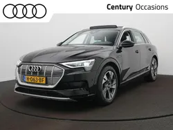 Zwart Gebruikt 2019 Audi e-tron Basis SUV | € 25.900 (Goede deal)