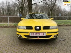 Geel Gebruikt 2002 Seat Leon Sport Hatchback | € 1.250 (Iets duurder)