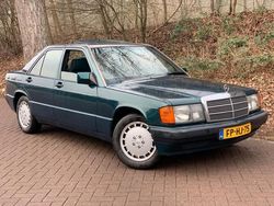 Groen Gebruikt 1992 Mercedes 190 Avantgarde Sedan | € 9.990