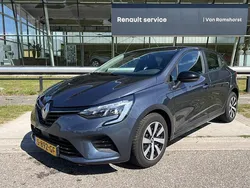 Grijs Gebruikt 2023 Renault Clio V Equilibre Hatchback | € 16.450 (Eerlijke prijs)