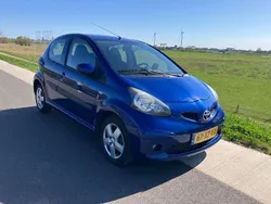 Blauw Gebruikt 2007 Toyota Aygo Sport Hatchback | € 2.800 (Eerlijke prijs)