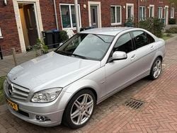 Grijs (metallic) Gebruikt 2007 Mercedes C280 Avantgarde Sedan | € 8.499 (Super prijs)