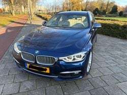 Blauw Gebruikt 2019 BMW 320 Efficient Dynamics Stationwagen | € 20.900 (Goede deal)