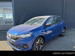 Blauw, metallic lak Nieuw 2025 Dacia Sandero Journey Hatchback | € 22.979 (Eerlijke prijs)