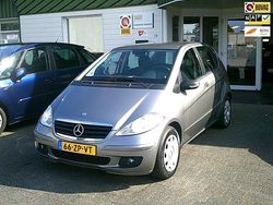 Grijs Gebruikt 2008 Mercedes A170 Classic MPV | € 3.850 (Duur)