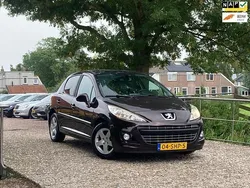 Rood Gebruikt 2011 Peugeot 207 Allure Hatchback | € 4.975 (Duur)