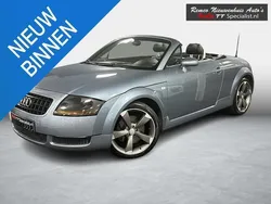 Blauw Gebruikt 2003 Audi TT Roadster Cabriolet | € 10.850