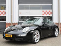 Zwart Gebruikt 2005 Porsche 911 Carrera Coupé | € 39.995 (Eerlijke prijs)