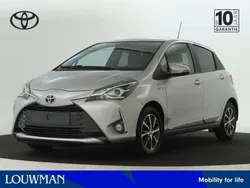 Grijs Gebruikt 2020 Toyota Yaris Hybrid Limited Hatchback | € 18.245 (Goede deal)