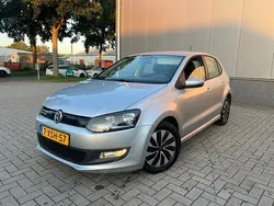 Grijs Gebruikt 2014 VW Polo Hatchback | € 3.950 (Goede deal)