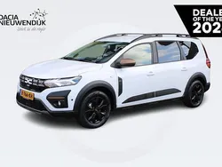 Wit Gebruikt 2023 Dacia Jogger Extreme MPV | € 27.445 (Eerlijke prijs)