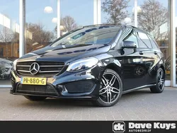 Zwart Gebruikt 2017 Mercedes B180 AMG line MPV | € 21.950 (Eerlijke prijs)