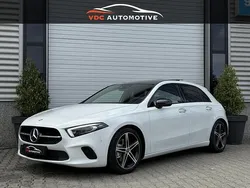 Wit Gebruikt 2018 Mercedes A200 Night Hatchback | € 23.750 (Eerlijke prijs)