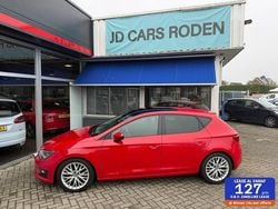 Rood Gebruikt 2015 Seat Leon FR Hatchback | € 7.745 (Eerlijke prijs)
