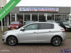 Grijs Gebruikt 2017 Peugeot 308 Premium Hatchback | € 13.250 (Eerlijke prijs)