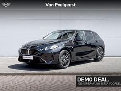 Zwart, metallic lak Gebruikt 2025 BMW 120 M Sport Hatchback | € 36.900 (Goede deal)