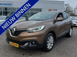 Bruin Gebruikt 2016 Renault Kadjar Intens SUV | € 11.450 (Eerlijke prijs)