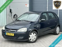 Groen Gebruikt 2004 Opel Corsa Cosmo Hatchback | € 950 (Goede deal)