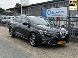 Zwart, metallic lak Gebruikt 2018 Renault Mégane GrandTour Bose Edition Stationwagen | € 9.745 (Eerlijke prijs)