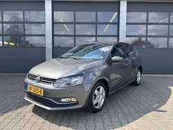 Grijs Gebruikt 2017 VW Polo Comfortline Hatchback | € 12.835 (Eerlijke prijs)