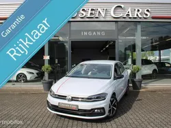 Wit, metallic lak Gebruikt 2018 VW Polo Beats Hatchback | € 15.950 (Eerlijke prijs)