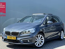 Grijs, metallic lak Gebruikt 2015 BMW 218 Active Tourer Luxury Line MPV | € 10.899 (Eerlijke prijs)