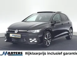 Zwart Nieuw 2025 VW Golf VIII GTE Hatchback | € 49.949 (Super prijs)