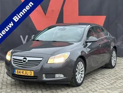 Grijs Gebruikt 2010 Opel Insignia Business Hatchback | € 7.448 (Eerlijke prijs)