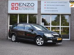 Zwart Gebruikt 2011 Skoda Octavia Ambition Stationwagen | € 2.999 (Eerlijke prijs)