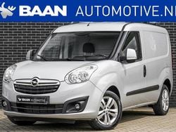 Grijs Gebruikt 2016 Opel Combo Sport MPV | € 6.750 (Eerlijke prijs)