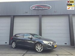 Grijs Gebruikt 2011 Volvo V60 Summum Stationwagen | € 8.950 (Goede deal)