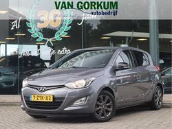 Grijs Gebruikt 2015 Hyundai i20 Hatchback | € 6.450 (Goede deal)