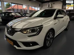 Wit Gebruikt 2016 Renault Mégane III Bose Edition Hatchback | € 11.450 (Iets duurder)