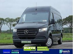 Zwart Gebruikt 2023 Mercedes Sprinter Van | € 33.250 (Goede deal)