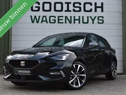 Zwart Gebruikt 2023 Seat Leon Business Hatchback | € 24.300 (Eerlijke prijs)